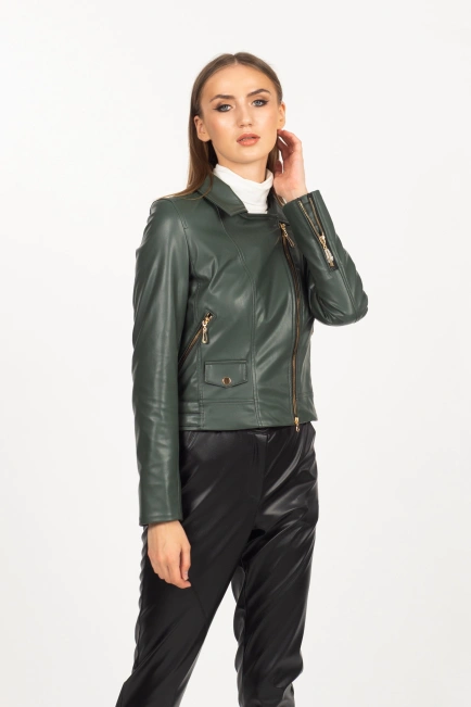 Жіноча куртка із еко-шкіри темно-зеленого кольору-3