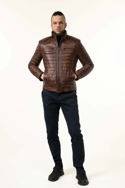 Дубленка мужская в коричневом цвете-7