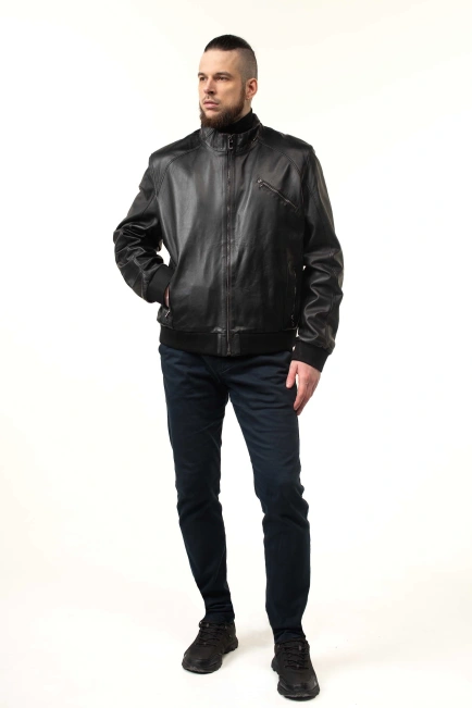 Чоловіча шкіряна куртка-бомбер з кишенями-4