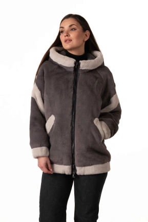 Шуба з екохутра сіра зі світлими вставками