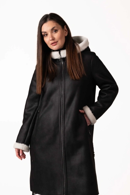 Женская чёрная экодублёнка с белым эко-мехом-1