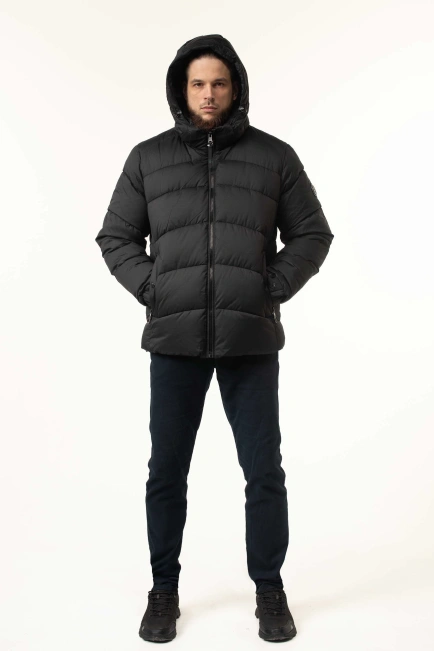 Чоловіча зимова куртка з біопухом чорна-3