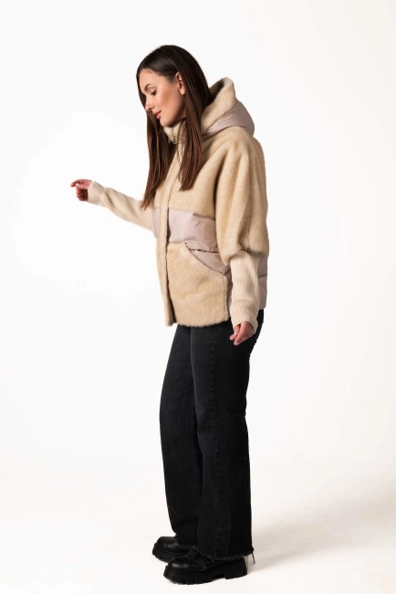 Женский биопуховик с экомехом бежевый-5