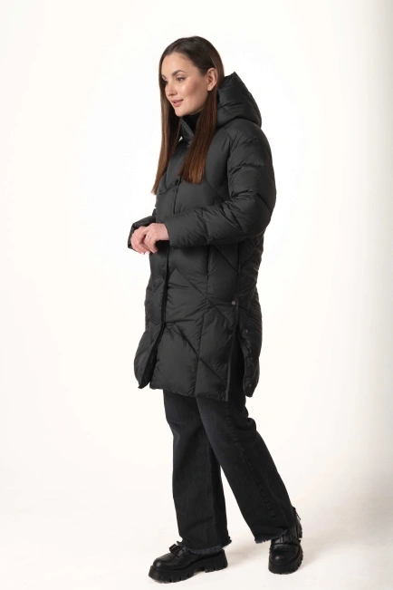 Длинный черный биопуховик с разрезами по бокам-5