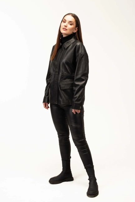 Жіноча шкіряна куртка-тренч чорна-5