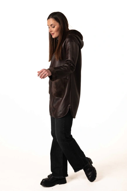 Женская эко-дублёнка коричневого цвета зимняя-5