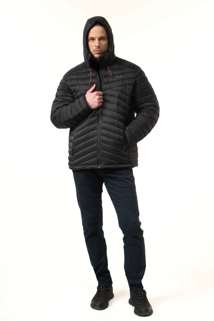 Демісезонна куртка на синтепоні чорна-8