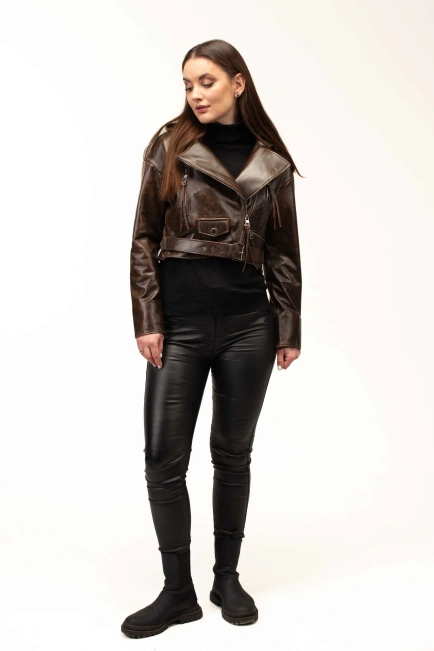 Шкіряна куртка коричнева з капюшоном-3