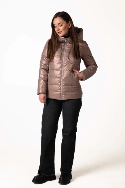 Женский зимний биопуховик цвета капучино-5