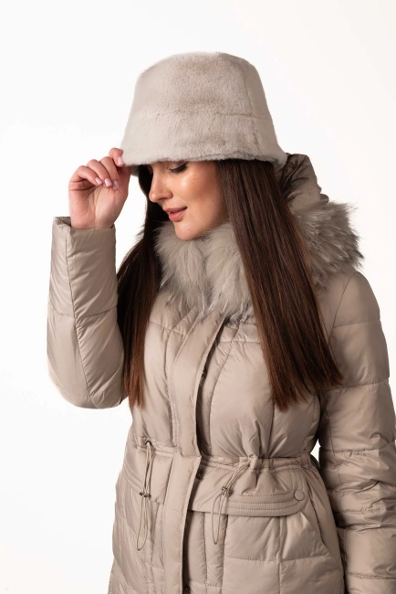 Женская зимняя шапка из искусственного меха-7