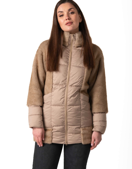 Биопуховик с экомехом бежевого цвета зима