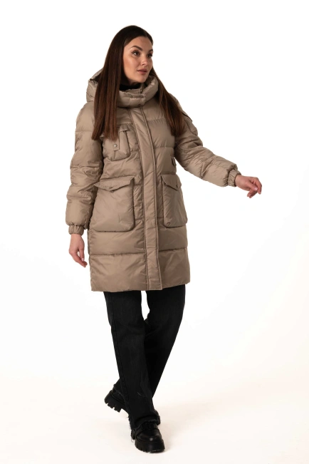 Бежевый биопуховик с декором на рукаве-7