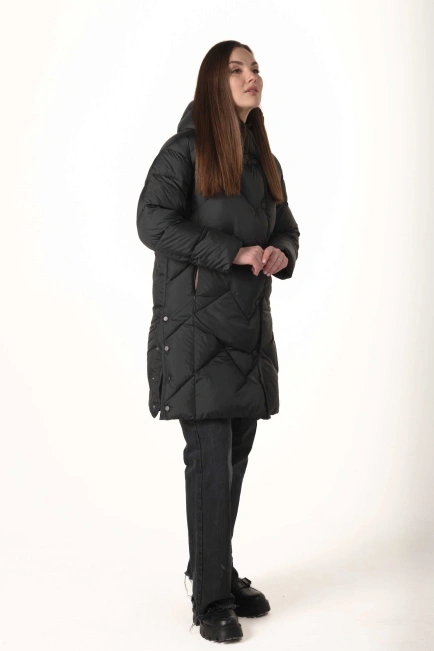 Длинный черный биопуховик с разрезами по бокам-7