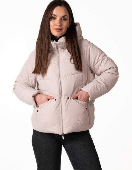 Зимний биопуховик бежевого цвета
