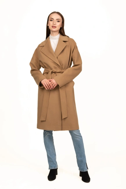 Пальто жіноче на запах у кольорі кемел-5