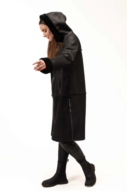 Жіноча чорна дублянка з капюшоном довга-5