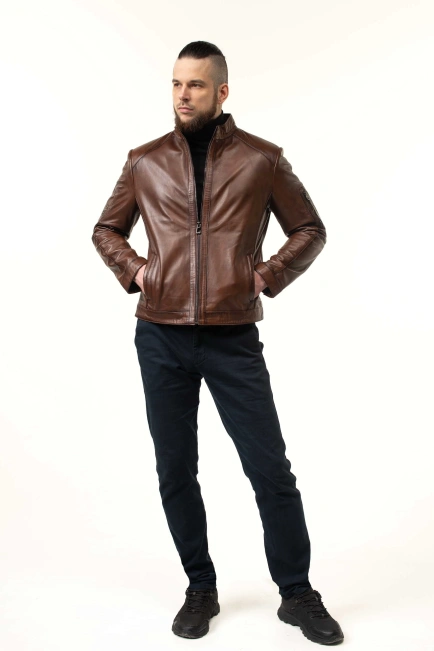 ожаная куртка коричневого цвета с прострочкой-8
