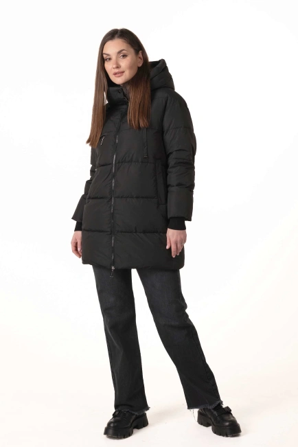 Женский чёрный биопуховик со съёмным капюшоном-3