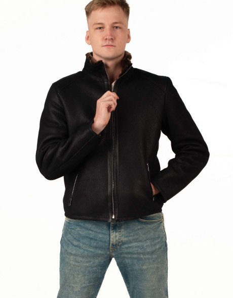 Дублянка з овчини чорна з коричневим хутром