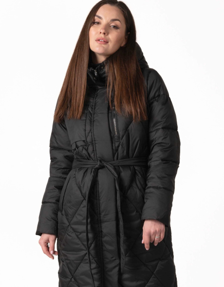 Чёрный биопуховик с ромбовидной стёжкой
