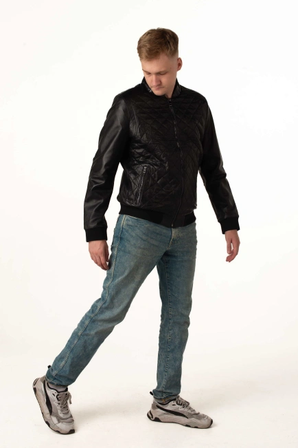 Чоловіча шкіряна куртка-бомбер чорна-6