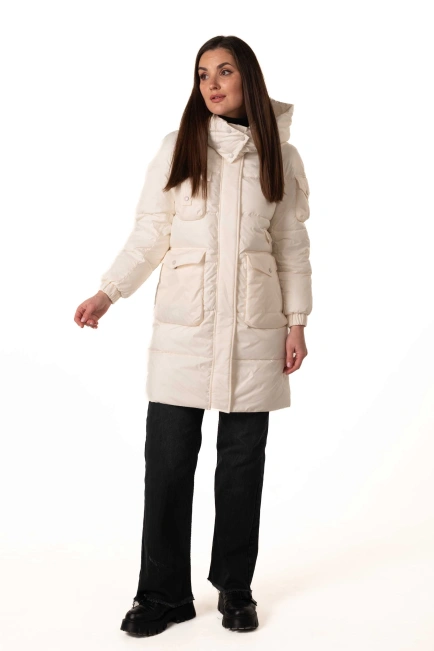 Молочный биопуховик с капюшоном и декором-10