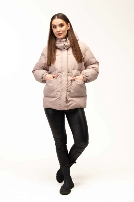 Жіночий бежевий біопуховик на холодну зиму-8
