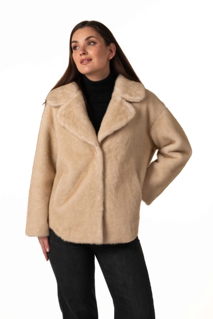 Шуба из экомеха с английским воротником-4