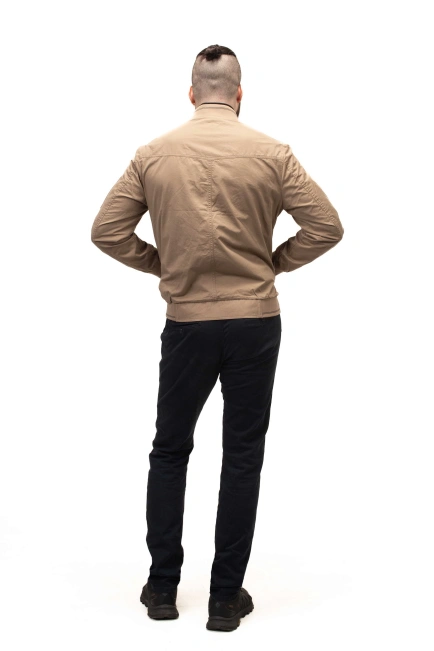 Чоловіча легка куртка бежевий бомбер-2