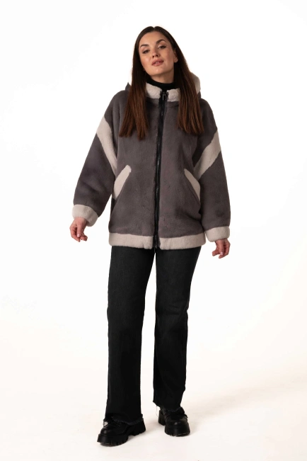 Шуба из экомеха серая со светлыми вставками-3