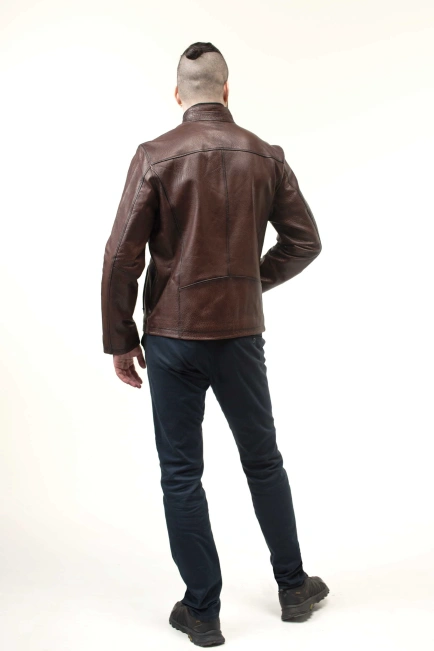 Шкіряна куртка чоловіча коричневого кольору-6