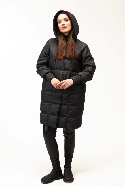 Демісезонна куртка чорна з капюшоном-7