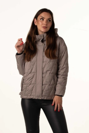 Демісезонна куртка сіра з прострочкою