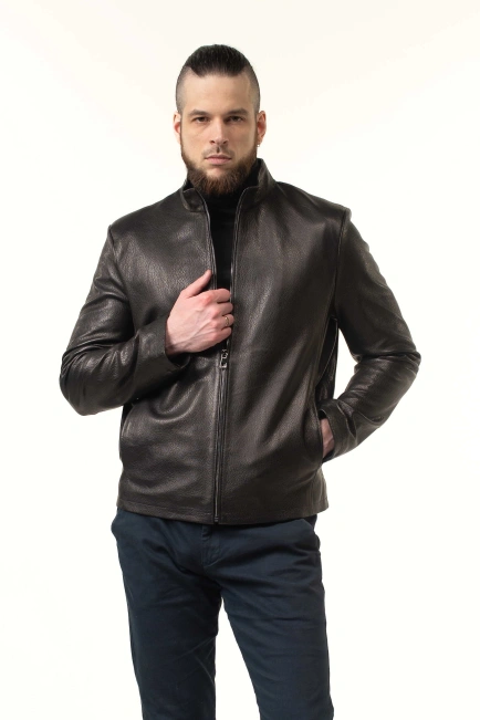Чорна шкіряна куртка з блискавками-4