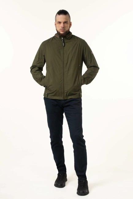 Чоловіча вітровка в кольорі хакі-10