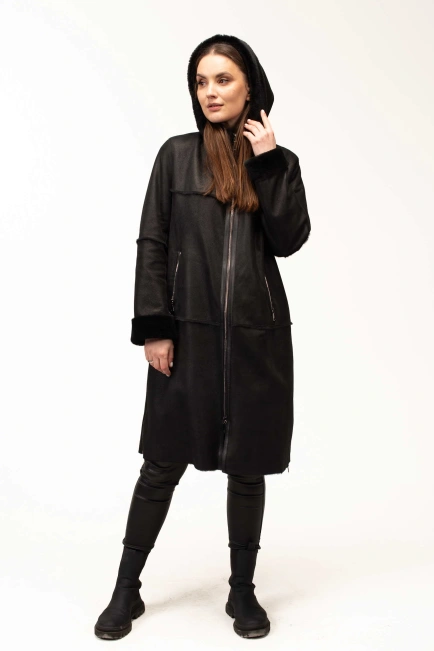 Жіноча чорна дублянка з капюшоном довга-9