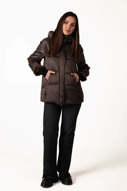 Биопуховик с кожаными и меховыми вставками-9