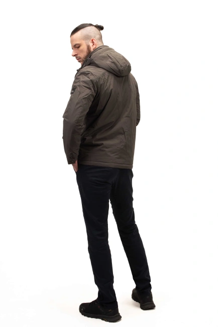 Мужская куртка серого цвета прямого кроя-7