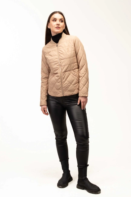 Куртка бежева жіноча синтепонова-3
