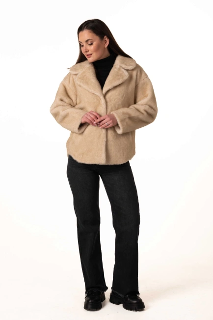 Шуба из экомеха с английским воротником-9