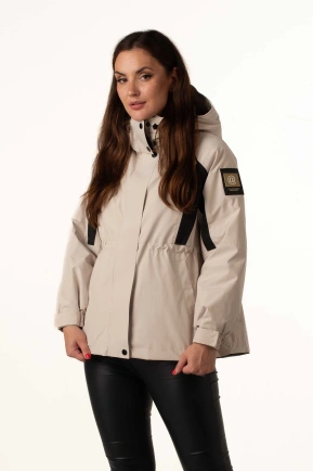 Жіноча куртка на тінсулейті бежева