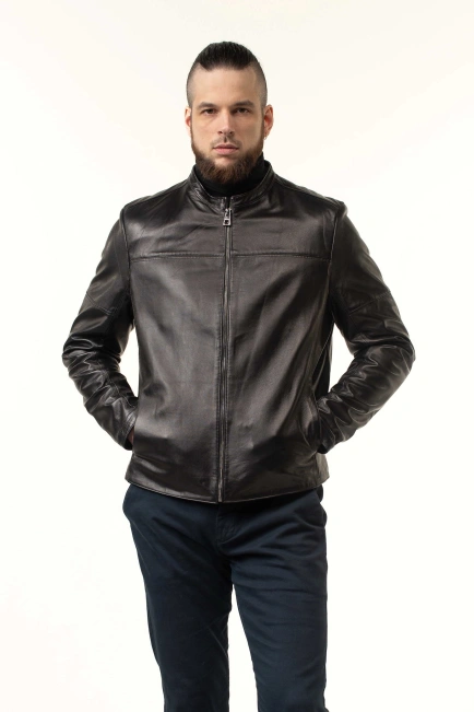 Чоловіча шкіряна куртка з кнопками на манжетах-4