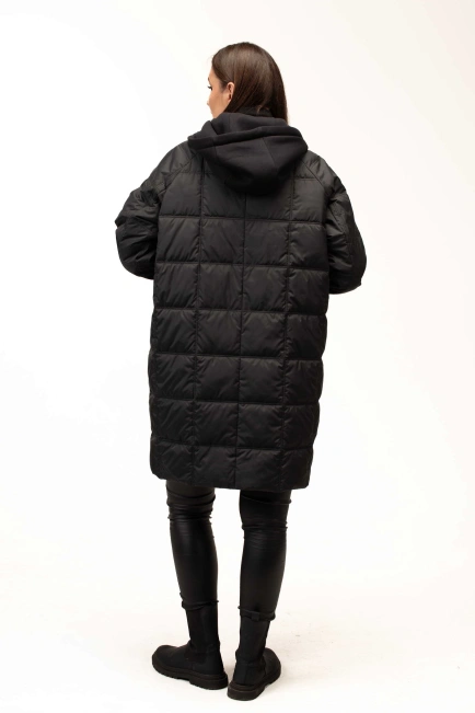 Демісезонна куртка чорна з капюшоном-2