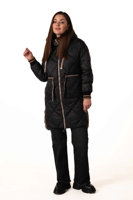 Женский черный биопуховик с бежевыми акцентами-8