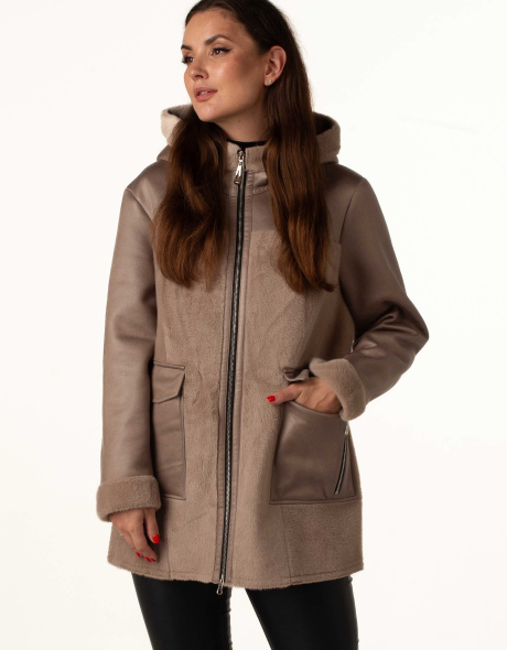 Жіноча екодублянка кавового кольору