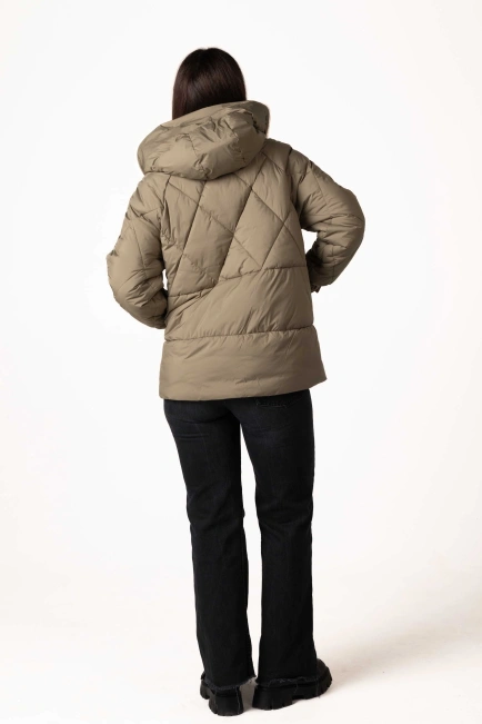 Биопуховик зелёного цвета с экомехом-2