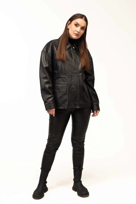 Жіноча шкіряна куртка-тренч чорна-8