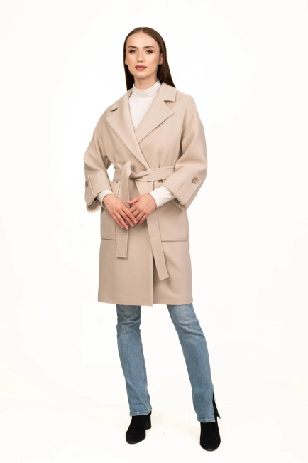 Женское пальто с поясом светлый беж-2