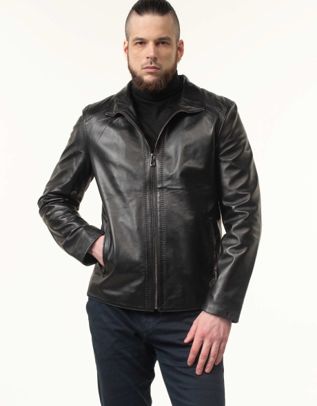 Мужская кожаная куртка черная гладкая