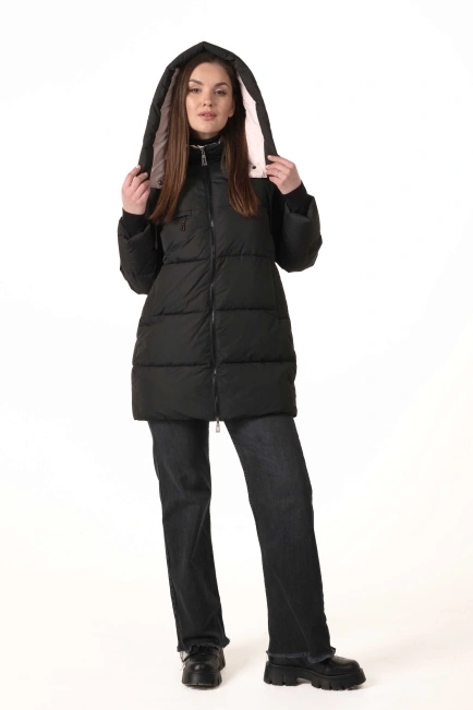 Женский чёрный биопуховик со съёмным капюшоном-9